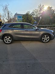 Mercedes-Benz GLA 200 2019 FACE LIFT-thumb-2