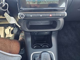 Citroen C3 2019 1.2 PureTech Shine 82HP-thumb-39