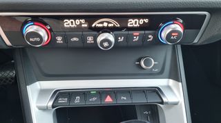 Audi Q3 2022 45 eTFSI/Plug-in/Stronic/Ελληνικό/Service Audi-thumb-12