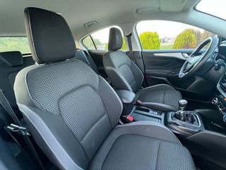 Ford Focus 2022 1.0 ECOBOOST TITANIUM-thumb-24