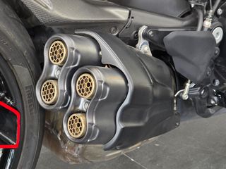 Ducati Diavel 2025 V4 Nero full extra !!-thumb-20