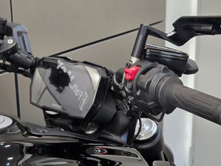 Ducati Diavel 2025 V4 Nero full extra !!-thumb-18