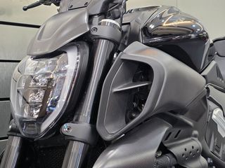 Ducati Diavel 2025 V4 Nero full extra !!-thumb-3