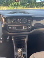 Volkswagen Up 2014-thumb-7