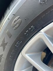 Volkswagen Up 2014-thumb-10