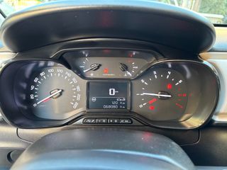 Citroen C3 2019 1.2 PURETECH FEEL-thumb-11