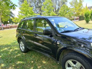 Toyota RAV 4 2004