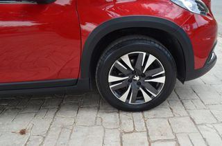 Peugeot 2008 2017 1200cc Navi Camera-thumb-19