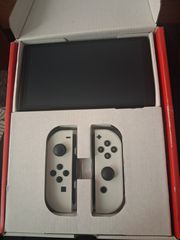 Nintendo Switch Oled-thumb-1