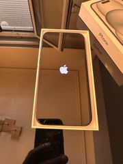 iPhone 15 plus-thumb-3