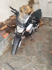 Suzuki GSR 600 2006