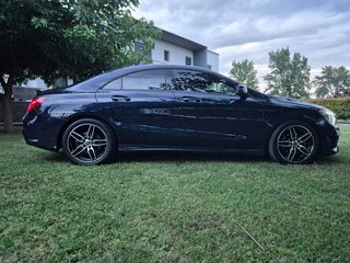 Mercedes-Benz CLA 200 2017 AMG LINE PANORAMA-thumb-4