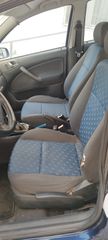 Skoda Octavia 2004-thumb-23