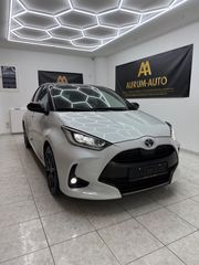 Toyota Yaris 2023 BI TONE HYBRID-thumb-2