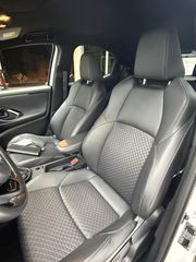 Toyota Yaris 2023 BI TONE HYBRID-thumb-10