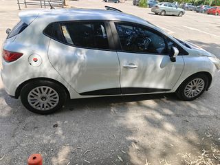 Renault Clio 2016-thumb-3
