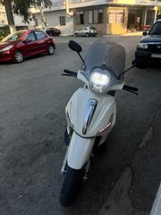 Piaggio Beverly 350 2021-thumb-6