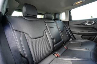 Jeep Compass 2023 4xe Limited 4x4-thumb-27