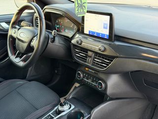 Ford Focus 2018 1.5_TDCi_EcoBlue_ST-LINE-thumb-61