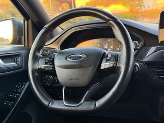 Ford Focus 2018 1.5_TDCi_EcoBlue_ST-LINE-thumb-69