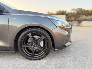 Ford Focus 2018 1.5_TDCi_EcoBlue_ST-LINE-thumb-76