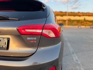 Ford Focus 2018 1.5_TDCi_EcoBlue_ST-LINE-thumb-77