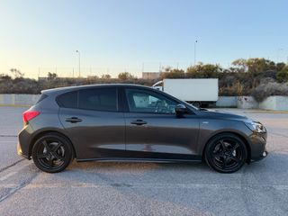 Ford Focus 2018 1.5_TDCi_EcoBlue_ST-LINE-thumb-36
