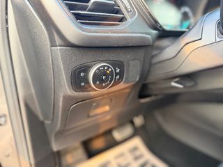 Ford Focus 2018 1.5_TDCi_EcoBlue_ST-LINE-thumb-50