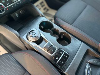 Ford Focus 2018 1.5_TDCi_EcoBlue_ST-LINE-thumb-54