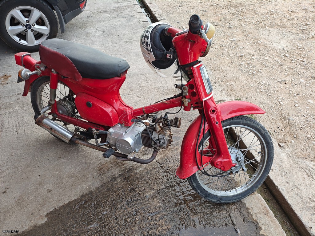 Honda C 1990 C50
