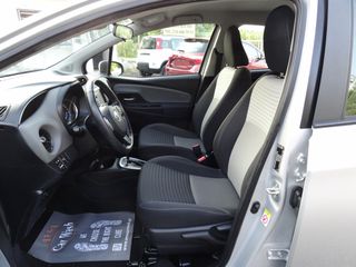 Toyota Yaris 2018-thumb-16