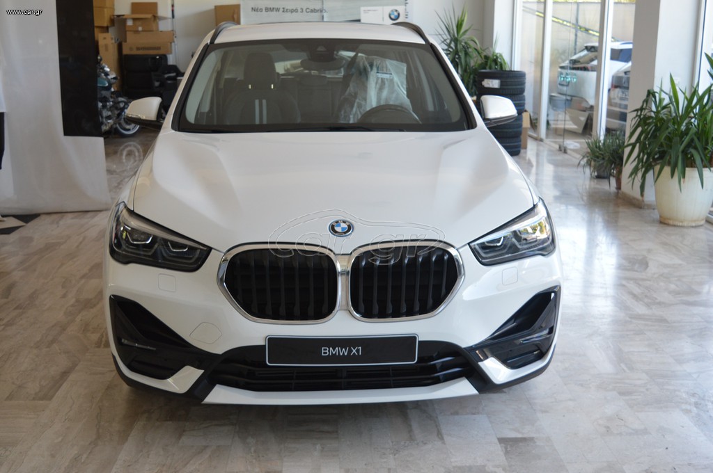Bmw X1 2022 XDRIVE25E SPORT LINE STEPTRONIC