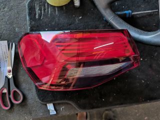 AUDI A3 8Y DLA ΦΑΝΑΡΙΑ ΠΙΣΩ 8Y0945069 - 8Y0945070