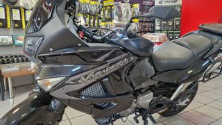 Honda XL 1000V Varadero 2010 ABS-thumb-1