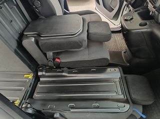 Φορτηγό Έως 7.5τ Peugeot 2020 PARTNER-ΑΥΤΟΜΑΤΟ-F1-ΤΡΙΘΕΣΙΟ-130 hp-NAVI-EURO 6D !*-thumb-52