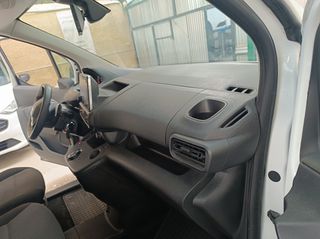 Φορτηγό Έως 7.5τ Peugeot 2020 PARTNER-ΑΥΤΟΜΑΤΟ-F1-ΤΡΙΘΕΣΙΟ-130 hp-NAVI-EURO 6D !*-thumb-70