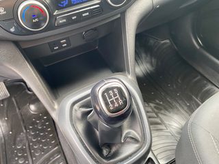 Hyundai i 10 2019 *NAVI*CLIMA*87PS-thumb-23