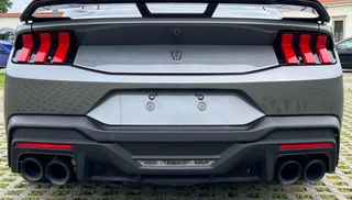 Ford Mustang 2024 Dark Horse-thumb-5