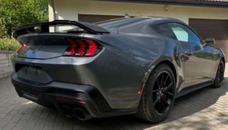 Ford Mustang 2024 Dark Horse-thumb-6