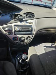 Ford Focus 2001-thumb-6