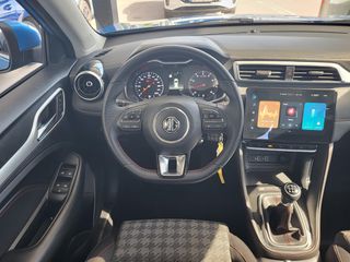 Mg ZS 2025 EXCLUSIVE 1.5L VTI - Tech 106hp 2WD-thumb-6