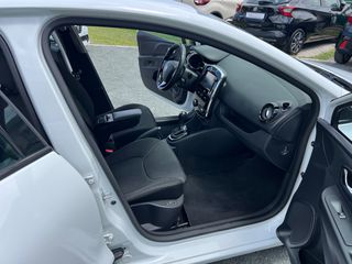 Renault Clio 2015 1.2  120ps Automatic-thumb-12