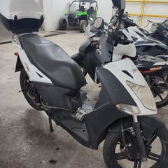 Kymco Agility 200 2010 ΔΙΝΕΤΑΙ ΟΛΟΚΛΗΡΟ