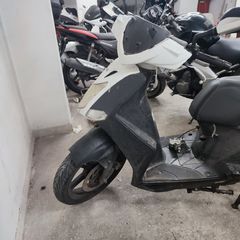 Kymco Agility 200 2010 ΔΙΝΕΤΑΙ ΟΛΟΚΛΗΡΟ-thumb-3