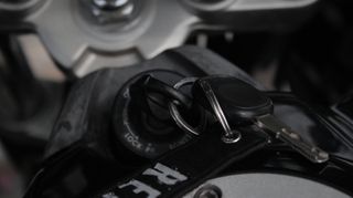 Yamaha XT 660Z Tenere 2010-thumb-14