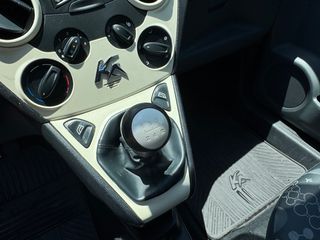 Ford Ka 2012 1.2-thumb-16