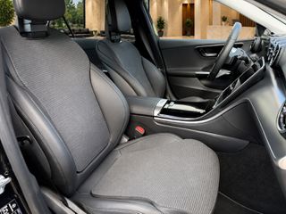 Mercedes-Benz C 200 2023 Avantgarde,mild hybrid,full service history,δερμα,17-thumb-8