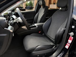 Mercedes-Benz C 200 2023 Avantgarde,mild hybrid,full service history,δερμα,17-thumb-7