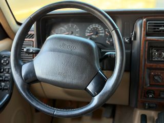 Jeep Cherokee 2001-thumb-22