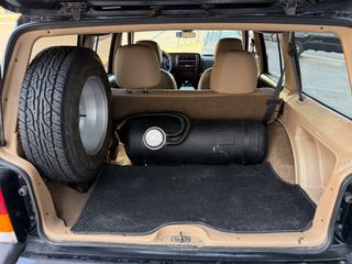 Jeep Cherokee 2001-thumb-32